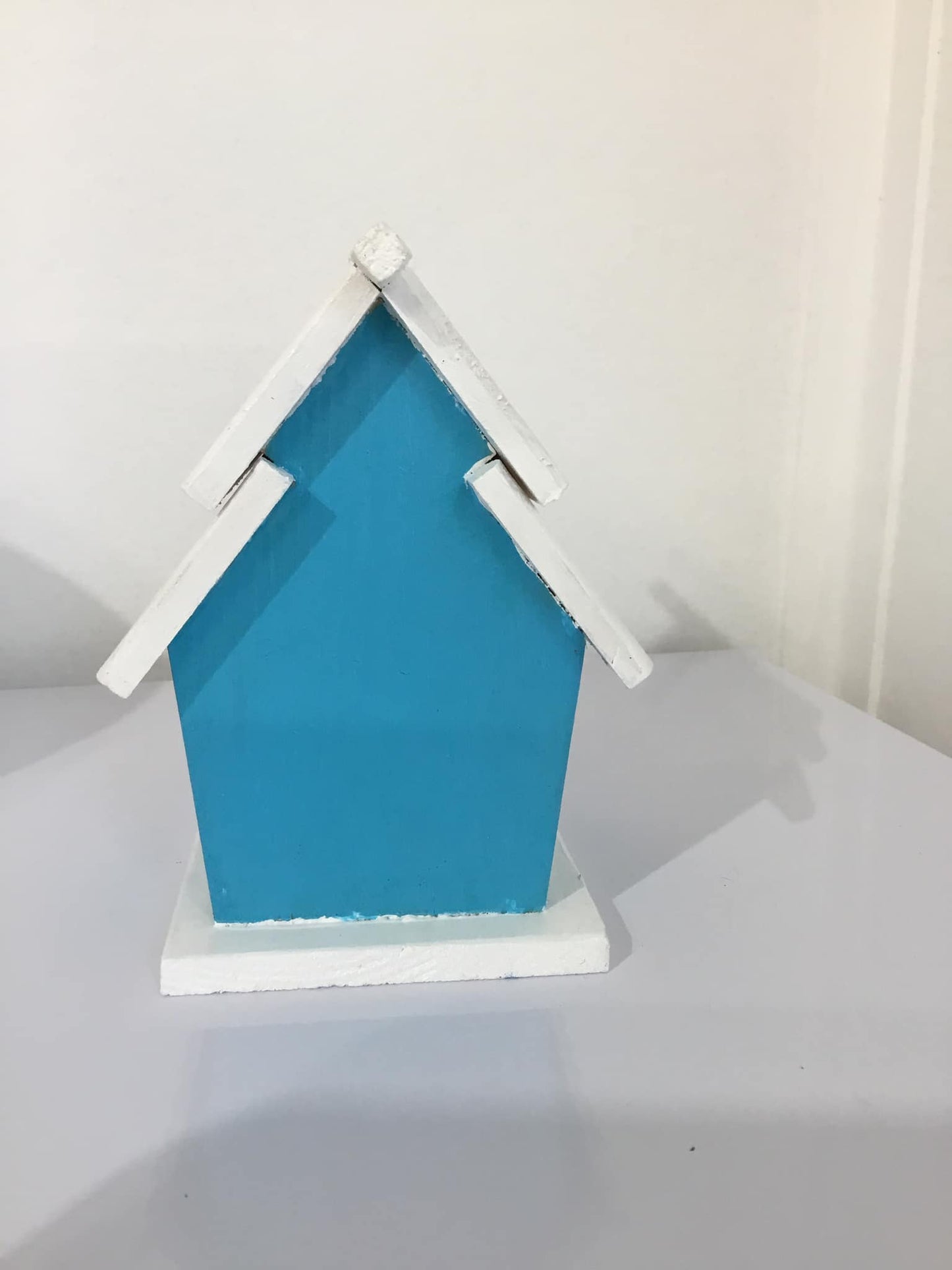 Slat Roof Birdhouse