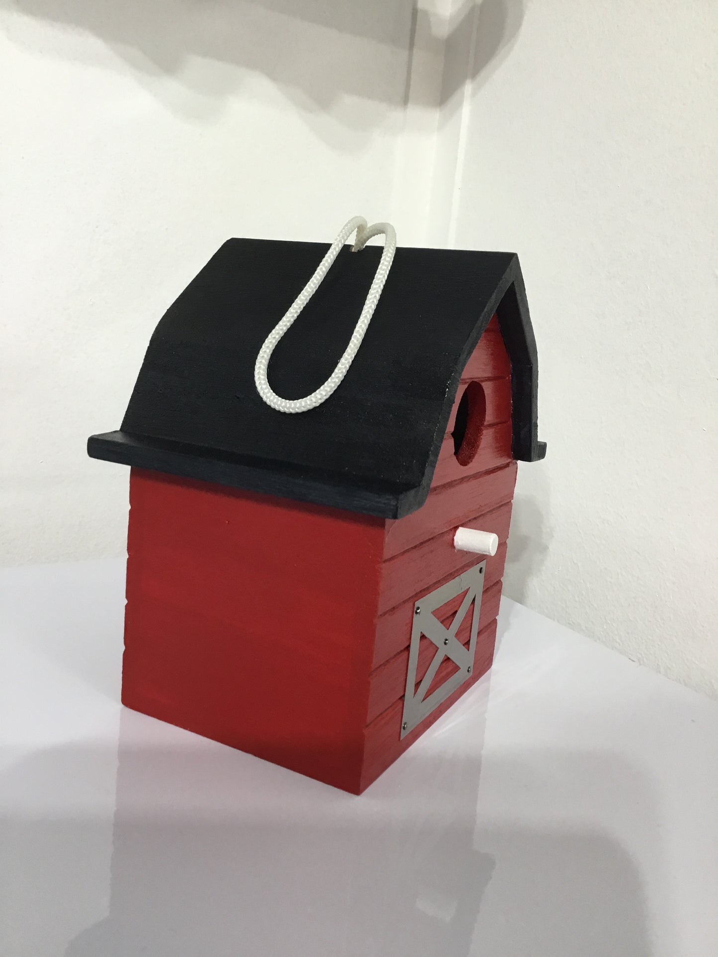 Barn Birdhouse